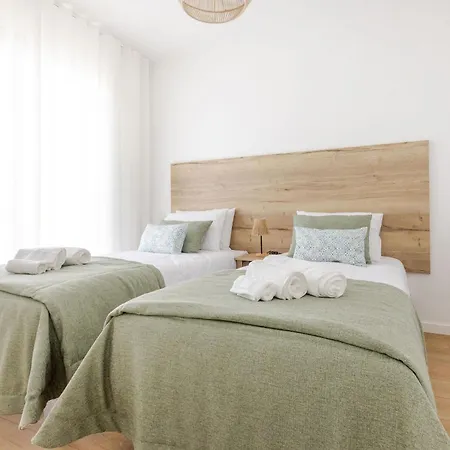 Vale Atlantico - By Sch - E Назаре