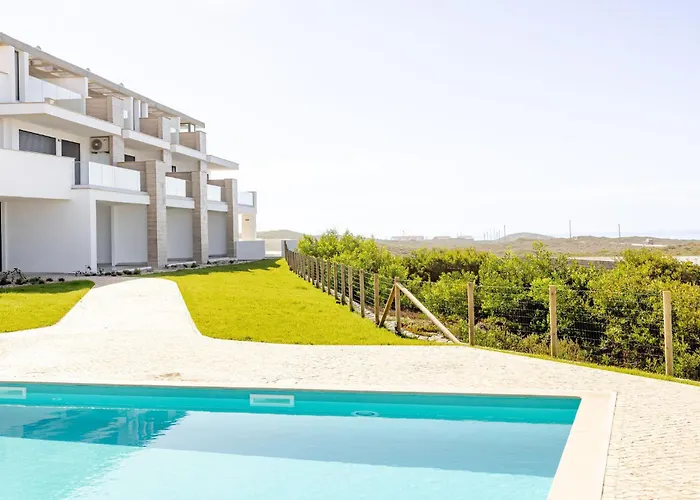 Vale Atlantico - By Sch - E Apartamento Nazaré